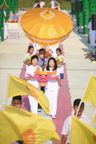 ภาพ No.121136:พิธีทอดผ้าป่า โครงสร้างหลังคา เสาคู่ค้ำฟ้ามหามงคล เพื่อสถาปนาอาคาร 80 ปี หลวงพ่อธัมมชโย ณ ศูนย์ปฏิบัติธรรมวิหารแดง ต.เจริญธรรม อ.วิหารแดง จ.สระบุรี วันที่ 27 มกราคม พ.ศ. 2567