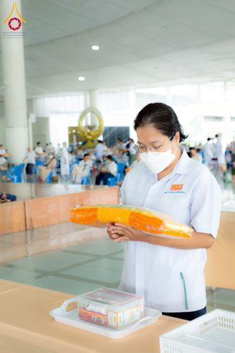 ภาพ No.226538:วันที่ 26 พฤษภาคม พ.ศ. 2568 พิธีบุพเปตพลี ครั้งที่ 164 ร่วมอุทิศบุญแด่หมู่ญาติที่ล่วงลับไปแล้ว และสืบทอดอายุพระพุทธศาสนา ณ หอฉันคุณยายอาจารย์ฯ วัดพระธรรมกาย