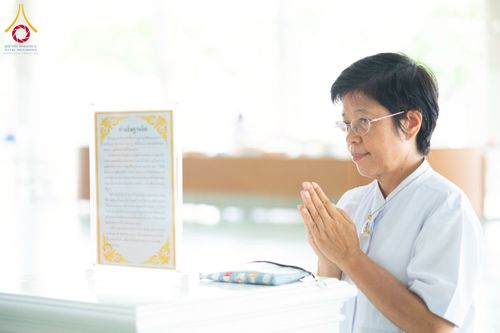 ภาพ No.262691:วันที่ 18,25 ตุลาคม พ.ศ. 2568 พิธีถวายภัตตาหารเมนูสวรรค์ เพื่อการบรรลุธรรม ณ หอฉันคุณยายอาจารย์ฯ วัดพระธรรมกาย