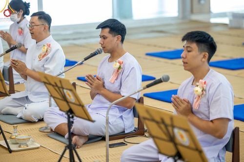 ภาพ No.127775:พิธีถวายภัตตาหารเป็นสังฆทาน แด่คณะพระธรรมยาตราฯ ในโครงการธรรมยาตราอัญเชิญพระบรมสารีริกธาตุ ประดิษฐาน ณ มหารัตนเจดีย์สิริปทุมสวรรค์ อ.บางกล่ำ จ.สงขลา วันที่ 8 มีนาคม พ.ศ. 2567