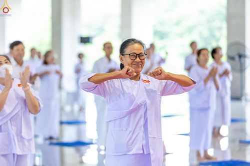 ภาพ No.246735:วันที่ 16-18 กันยายน พ.ศ. 2568 โครงการอบรมอุบาสกแก้วอุบาสิกาแก้ว รุ่นที่ 2 ณ ธุดงคสถานพิษณุโลก