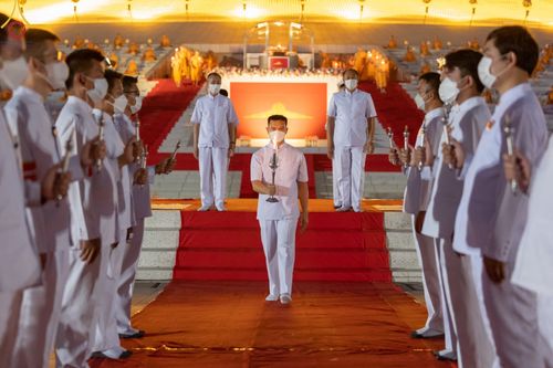 ภาพ No.77204:พิธีจุดมาฆประทีป ในวันมาฆบูชา อาทิตย์ต้นเดือนที่ 6 มีนาคม พ.ศ. 2566 ณ วัดพระธรรมกาย อ.คลองหลวง จ.ปทุมธานี