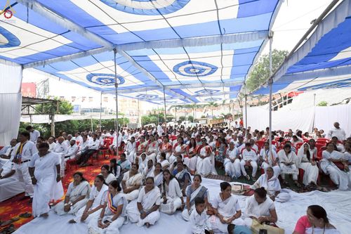 ภาพ No.263518:วันที่ 18 ตุลาคม พ.ศ. 2568 พิธีแห่กฐิน และกฐินสมทบหลวงพ่อ ธัมมชโย  ถวายแด่ วัดพุทธภูมิ เมืองโภปาล รัฐมัธยประเทศ ประเทศอินเดีย 