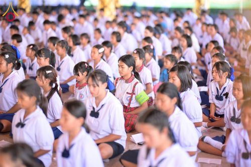 ภาพ No.274872:วันที่ 28 พฤศจิกายน พ.ศ. 2568 รวมพลังเด็กดี V-Star ผู้นำฟื้นฟูศีลธรรมโลก ประจำปี 2568 จังหวัดอุบลราชธานี ณ วัดป่าอุบลแก้ว อ.วารินชำราบ จ.อุบลราชธานี