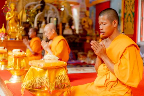 ภาพ No.231800:วันเสาร์ ที่ 5 กรกฎาคม พ.ศ. 2568 พิธีบรรพชา อุปสมบท โครงการอุปสมบท บูชาธรรมมหาปูชนียาจารย์ รุ่นเข้าพรรษา ณ วัดเกาะแก้วประชานุรักษ์ อ.วังทอง  จ.พิษณุโลก