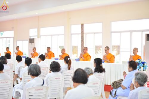 ภาพ No.149592:พิธีทอดผ้าป่ามหามงคล เพื่องานพระพุทธศาสนา , พิธีเจริญพระพุทธมนต์ และพิธีถวายสังฆทานแด่คณะสงฆ์ เนื่องในวันธรรมชัย 56 พรรษา น้อมบูชาธรรมหลวงพ่อธัมมชโย ณ ธรรมอุทยานบ้านแป้ง จ.สิงห์บุรี วันเสาร์ที่ 24 สิงหาคม พ.ศ. 2567