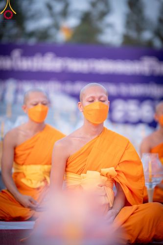 ภาพ No.109584:พิธีจุดประทีปถวายเป็นพุทธบูชา และบูชาธรรมมหาปูชนียาจารย์ วันที่ 10 มกราคม พ.ศ. 2567 ณ อนุสรณ์สถานคลองบางนางแท่น อ.สามพราน จ.นครปฐม