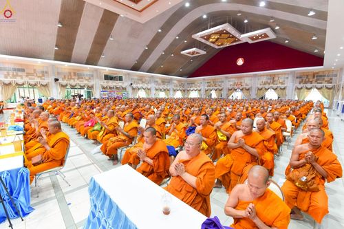 ภาพ No.231532:สัมมนาคณะสงฆ์ เพื่อการฟื้นฟูพระพุทธศาสนา  (ภาคตะวันออก 8 จังหวัด) ปราจีนบุรี ชลบุรี จันทบุรี ฉะเชิงเทรา นครนายก สระแก้ว ระยอง ตราด โครงการกฐินสามัคคีทั่วไทย 30,000 วัด ประจำปี พุทธศักราช 2568 ณ ศูนย์การศึกษาเขาแก้วเสด็จ  อาคารสภาธรรมทายาท  ต.บ้านนา อ.กบิ