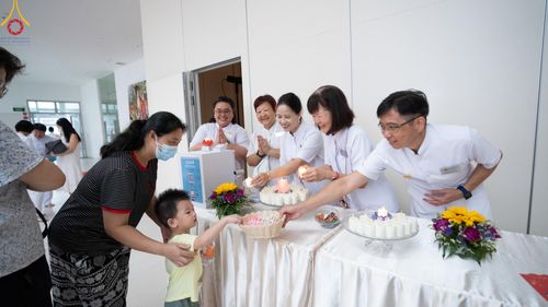 ภาพ No.139517:กิจกรรมวันวิสาขบูชา ณ Dhammakaya Centre Singapore วันที่ 21-22 พฤษภาคม พ.ศ. 2567