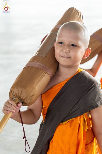 ภาพ No.81017:การฝึกเดินธุดงค์ของสามเณร ในโครงการบรรพชาสามเณรเพื่อฟื้นฟูพระพุทธศาสนาทั่วไทย ประจำปี 2566 ณ วิหารคดชั้น2 วัดพระธรรมกาย