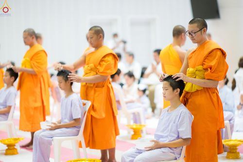 ภาพ No.316860:วันเสาร์ที่ 28 มีนาคม พ.ศ.2569 พิธีปลงผมนาคธรรมทายาท โครงการสามเณรยุวธรรมทายาท รุ่นที่ 34 โครงการสามเณรมัชฌิมธรรมทายาท รุ่นที่ 30 ณ มหารัตนวิหารคด 13 วัดพระธรรมกาย