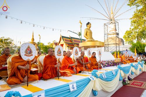 ภาพ No.311196:วันเสาร์ที่ 28 กุมภาพันธ์ พ.ศ. 2569 พิธีตักบาตรพระมหากุศล 11,250 รูป เฉลิมฉลอง 1,250 ปีศรีธรรมราชเจดีย์ สู่มรดกโลก ณ ถนนราชดำเนิน บริเวณหน้าวัดพระมหาธาตุวรมหาวิหาร อ.เมือง จ.นครศรีธรรมราช