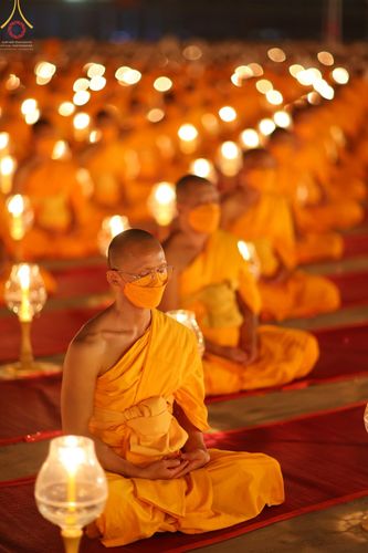 ภาพ No.75289:พิธีจุดประทีปถวายเป็นพุทธบูชา และบูชาธรรมมหาปูชนียาจารย์ ในโครงการธรรมยาตรากตัญญูบูชา มหาปูชนียาจารย์ พระมงคลเทพมุนี(สด จนฺทสโร) พระผู้ปราบมาร ปีที่ 11 ณ อนุสรณ์สถานลำดับที่ 7 สถานที่ขยายวิชชาธรรมกาย วัดพระธรรมกาย จ.ปทุมธานี วันที่ 31 มกราคม พ.ศ. 2566