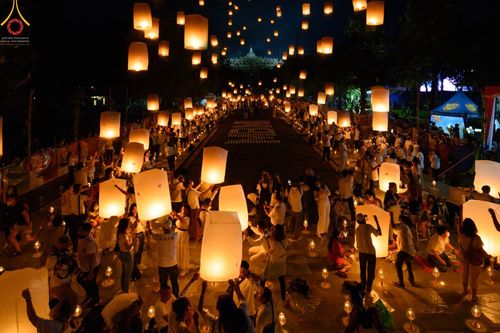 ภาพ No.46590:พิธีจุดโคมวิสาขประทีป วันวิสาขบูชา พ.ศ. 2565 ณ ประเทศอินโดนีเซีย