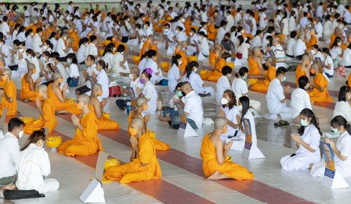 ภาพ No.44425:ประมวลภาพพิธีบรรพชา และพิธีถวายบาตร โครงการบวชภาคฤดูร้อน พ.ศ. 2565