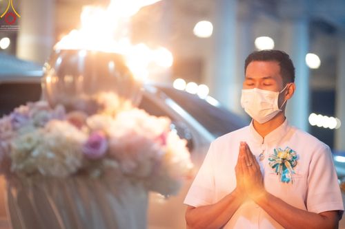 ภาพ No.52642:ประมวลภาพวันคล้ายวันเกิดครบรอบ 138 ปี พระมงคลเทพมุนี (สด จนฺทสโร) พระผู้ปราบมาร ชุดที่ 2