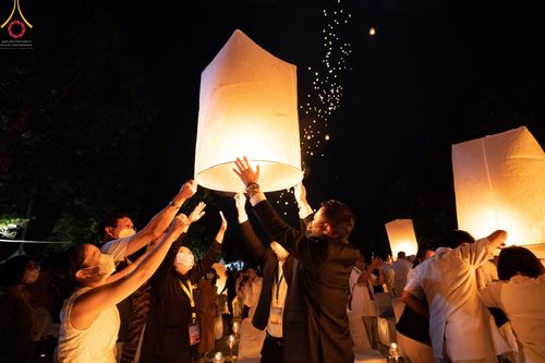 ภาพ No.46595:พิธีจุดโคมวิสาขประทีป วันวิสาขบูชา พ.ศ. 2565 ณ ประเทศอินโดนีเซีย