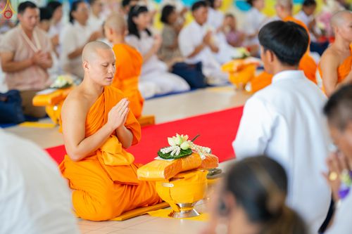 ภาพ No.328435:วันเสาร์ที่ 2 พฤษภาคม พ.ศ.2569 พิธีอุปสมบทสามเณรเตรียม DCI รุ่นที่ 23 ณ อุโบสถพระไตรปิฎก วัดพระธรรมกาย จังหวัดปทุมธานี