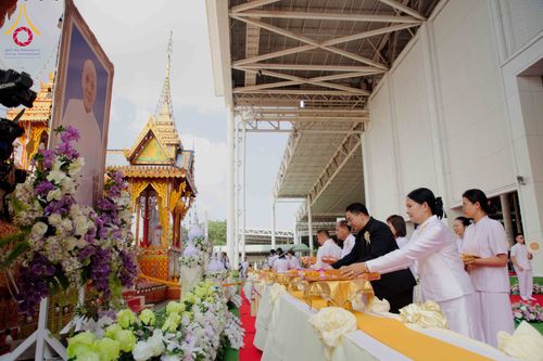 ภาพ No.316582:วันอาทิตย์ที่ 29 มีนาคม พ.ศ. 2569 พิธีทอดผ้าบังสุกุลและพิธีชำระร่าง โยมพ่อณรงค์ จินตมากุล  สิริอายุ 99 ปี 11 เดือน โยมบิดา พระครูปลัดรัตนวีรวัฒน์ (รังสฤษดิ์ อิทฺธิจินตโก) ที่ปรึกษาเจ้าคณะจังหวัดปทุมธานี เจ้าอาวาสวัดพระธรรมกาย  ณ ฌาปนสถานชั่วคราว ทางเข้า 