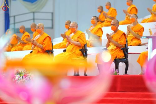 ภาพ No.46944:ประมวลภาพพิธีทอดผ้าป่าธรรมชัย ณ วัดพระธรรมกาย (5 มิถุนายน พ.ศ. 2565)