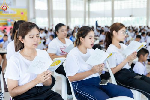 ภาพ No.105602:วันรวมพลังเด็กดี V-Star  ผู้นำฟื้นฟูศีลธรรมโลก นครสวรรค์ พิจิตร ณ ธุดงคสถานนครสวรรค์ วันที่ 19 ธันวาคม พ.ศ.2566