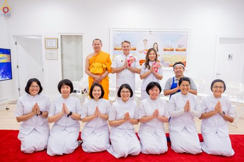 ภาพ No.234782:วันอาทิตย์ที่ 20 กรกฎาคม  พ.ศ.2568 พิธีทอดผ้าป่าภาคพื้นอเมริกา พิธีเจริญพระพุทธมนต์ ฉลองอาคารแก้วธรรมชัยรัตนอนันต์ วัดพระธรรมกายเทนเนสซี ประเทศสหรัฐอเมริกา