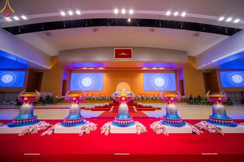 ภาพ No.154681:พิธีทอดผ้าป่าสมทบกฐินวัดพระธรรมกาย และสมทบกฐิน 30,000 วัดทั่วไทย ครั้งที่ 2 ณ สภาธรรมกายสากล วัดพระธรรมกาย วันอังคารที่ 17 กันยายน พ.ศ. 2567