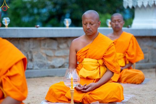 ภาพ No.141229:PhotoStory มหาศรัทธา ธรรมยาตราศรีลังกา EP.6 พิธีจุดวิสาขประทีป 6 วัด ถวายเป็น พุทธบูชา  โครงการสยาม-ลังกา ธรรมยาตรา  ฉลองเทศกาลวิสาขบูชาแห่งชาติ ศรีลังกา  บูชาธรรม 80 ปี หลวงพ่อธัมมชโย วันที่ 16 พฤษภาคม พ.ศ. 2567