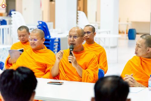 ภาพ No.242422:วันที่ ๒๙ - ๓๑ สิงหาคม พ.ศ. ๒๕๖๘ สัมมนารวมใจผู้นำบุญ บูชาธรรม ๘๑ ปี  หลวงพ่อธัมมชโย รุ่นที่ ๒ กฐินสามัคคีทั่วไทย ๓๐,๐๐๐ วัด โครงการอุปสมบทบูชาธรรมมหาปูชนียาจารย์  ๓,๐๐๐ รูป