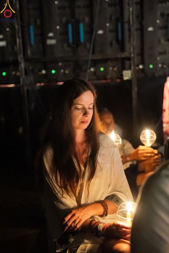 ภาพ No.156561:วัดพุทธบาหลีและวัดพระธรรมกาย จัดปฏิบัติธรรมนานาชาติ 1,151 คนจาก 78 ประเทศ ใน "วันสันติภาพสากล" ณ บาหลี อินโดนีเซีย วันเสาร์ที่ 21 กันยายน พ.ศ. 2567 เวลา 16.00-21.00 น. ณ พิพิธภัณฑ์ ARMA เมืองอูบุด จังหวัดบาหลี ประเทศอินโดนีเซีย