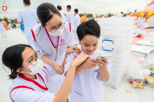 ภาพ No.119858:V.19 แกล้วกล้า การเตรียมงาน เก็บงาน การรับบุญของเจ้าหน้าที่หน่วยงานต่างๆ เพื่อโครงการธรรมยาตรา กตัญญูบูชามหาปูชนียาจารย์ พระมงคลเทพมุนี (สด จนฺทสโร) พระผู้ปราบมาร อนุสรณ์สถาน 7 แห่ง ปีที่ 12 ระหว่างวันที่ 2 - 31 มกราคม พ.ศ.2567