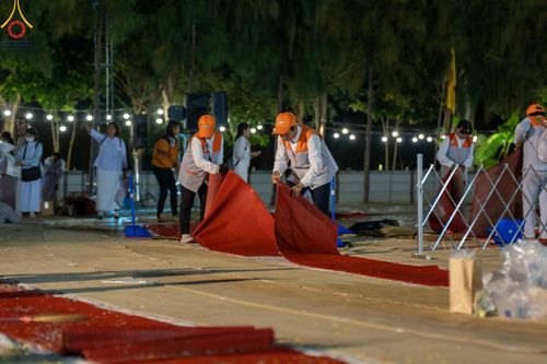 ภาพ No.108835:V.6 บุญเข้า การเตรียมงาน เก็บงาน การรับบุญของเจ้าหน้าที่หน่วยงานต่างๆ เพื่อโครงการธรรมยาตรา กตัญญูบูชามหาปูชนียาจารย์ พระมงคลเทพมุนี (สด จนฺทสโร) พระผู้ปราบมาร อนุสรณ์สถาน 7 แห่ง ปีที่ 12 ระหว่างวันที่ 2 - 31 มกราคม พ.ศ.2567