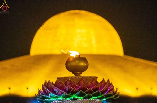 ภาพ No.52648:ประมวลภาพวันคล้ายวันเกิดครบรอบ 138 ปี พระมงคลเทพมุนี (สด จนฺทสโร) พระผู้ปราบมาร ชุดที่ 2