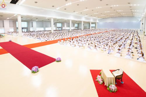 ภาพ No.328098:วันอาทิตย์ต้นเดือนที่ 3 พฤษภาคม พ.ศ.2569 พิธีบูชาข้าวพระ ณ วัดพระธรรมกาย