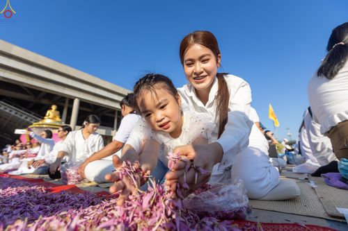 ภาพ No.286828:วันที่ 2 มกราคม พ.ศ.2569 พิธีต้อนรับพระธรรมยาตรา ครั้งที่ 1 (ภาพชุดที่ 2) ณ วัดพระธรรมกาย (วิหารหลวงปู่ - พระมหาธรรมกายเจดีย์)