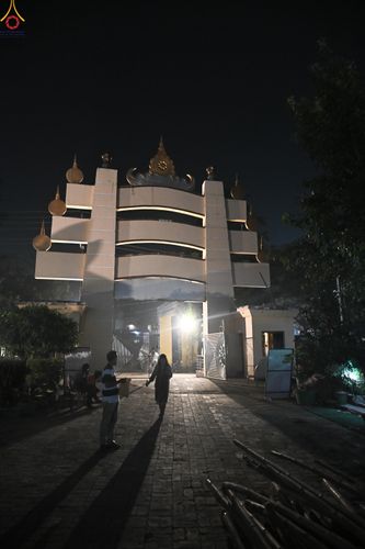 ภาพ No.278931:วันที่ 4 พฤศจิกายน 2568 กฐินสมทบวัดต่างประเทศ โดยคณะศิษยานุศิษย์ บูชาธรรม 81 ปี หลวงพ่อธัมมชโย ณ วัดพุทธบังคลาเทศ พุทธคยา ประเทศอินเดีย