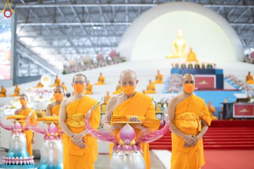 ภาพ No.46954:ประมวลภาพพิธีทอดผ้าป่าธรรมชัย ณ วัดพระธรรมกาย (5 มิถุนายน พ.ศ. 2565)