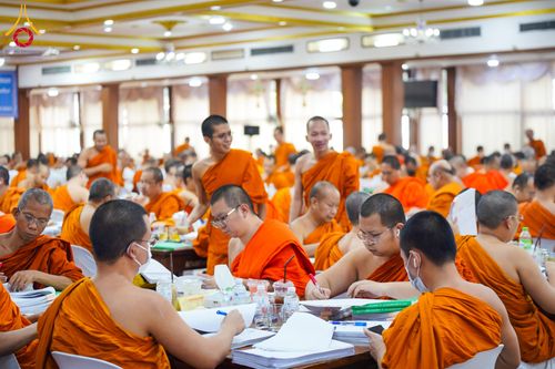 ภาพ No.281309:วันที่ 25 ธันวาคม พ.ศ. 2568 บรรยากาศการตรวจใบข้อสอบธรรมสนามหลวง  นักธรรมชั้นเอก และธรรมศึกษาชั้นเอก ส่วนภูมิภาค  ณ ศาลาอบรมสงฆ์ วัดสามพระยาวรวิหาร เขตพระนคร กรุงเทพมหานคร