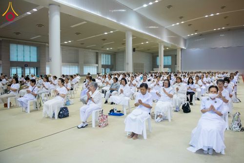 ภาพ No.321588:วันอาทิตย์ที่ 12 เมษายน พ.ศ.2569 กิจกรรมงานบุญวันอาทิตย์ สาธุชนปฏิบัติธรรมร่วมกัน ณ ห้องแก้วสารพัด 1 วัดพระธรรมกาย ปทุมธานี