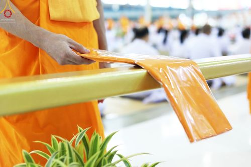 ภาพ No.46958:ประมวลภาพพิธีทอดผ้าป่าธรรมชัย ณ วัดพระธรรมกาย (5 มิถุนายน พ.ศ. 2565)