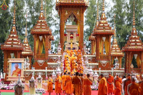 ภาพ No.48981:ประมวลภาพพิธีพระราชทานเพลิงศพ พระสุธรรมญาณวิเทศ (สุธรรม สุธมฺโม)