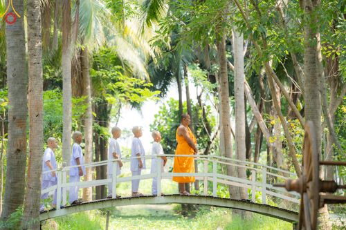 ภาพ No.79285:พิธีตัดปอยผม พิธีขอขมา มอบบาตร-ผ้าไตรนาคธรรมทายาท ในโครงการบรรพชาฟื้นฟูพระพุทธศาสนาทั่วไทย ณ ศูนย์อบรมเยาวชนนครปฐม วันเสาร์ที่ 1 เมษายน พ.ศ.2566