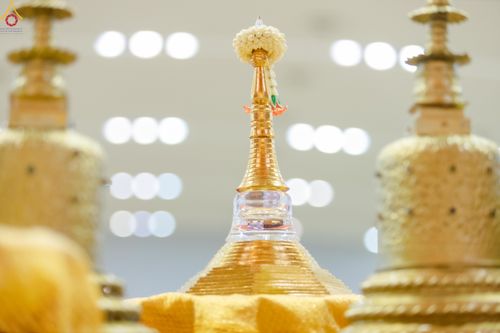 ภาพ No.327848:วันที่ 3 พฤษภาคม พ.ศ.2569 พิธีรับมอบพระบรมสารีริกธาตุ จากสาธารณรัฐแห่งสหภาพเมียนมา ณ ห้องแก้วสารพัดนึก วัดพระธรรมกาย