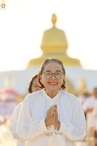 ภาพ No.301962:วันที่ 23 มกราคม พ.ศ. 2569 พิธีจุดประทีปธรรมถวายเป็นพุทธบูชา และบูชาธรรมมหาปูชนียาจารย์  ณ อนุสรณ์สถานลำดับที่ 5 สถานที่เผยแผ่วิชชาธรรมกายครั้งแรก อนุสรณ์สถานบางปลา วัดบางปลา อำเภอบางเลน จังหวัดนครปฐม ในโครงการธรรมยาตรา กตัญญูบูชา มหาปูชนียาจารย์ พระมงคล