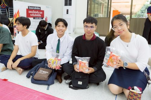 ภาพ No.243060:วันพฤหัสบดีที่ 4 กันยายน พ.ศ. 2568 เวลา 07.00-08.15 น. มหาวิทยาลัยเกษตรศาสตร์ กำแพงแสน ร่วมทำบุญตักบาตร Freshy KU85 พระสงฆ์ 85 รูป