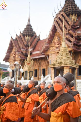 ภาพ No.127953:คณะพระธรรมยาตราฯ ปฎิบัติธรรมและถ่ายภาพหมู่ประวัติศาสตร์ ณ ลานหน้าพระปรางค์สามยอด วัดโคกสมานคุณ อ.หาดใหญ่ จ.สงขลา วันเสาร์ที่ 9 มีนาคม พ.ศ. 2567