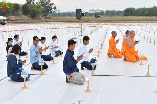 ภาพ No.128638:V.33 รวมพลังเพื่อบางกล่ำ การเตรียมงานของเจ้าหน้าที่หน่วยงานต่างๆ เพื่องานธรรมยาตราอัญเชิญพระบรมสารีริกธาตุ ประดิษฐาน ณ มหารัตนเจดีย์สิริปทุมสวรรค์ (เจดีย์อริยพุทธะ 5 พระองค์) ศูนย์ปฏิบัติธรรมภาคใต้ อ.บางกล่ำ จ.สงขลา ระหว่างวันที่ 9-10 มีนาคม พ.ศ. 2567