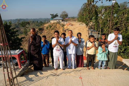 ภาพ No.130279:Photo Story ปฐมบรรพชาชาวพุทธมาร์มา Episode 3/5 วันที่ 9 กุมภาพันธ์ พ.ศ. 2567 ในโครงการบรรพชาสามเณร ครั้งแรกของชาวพุทธมาร์มา บังกลาเทศ ณ วัดธัมจักร อรัญกุฏิ เมืองรัมการ์ คาร์กาชารี บังกลาเทศ