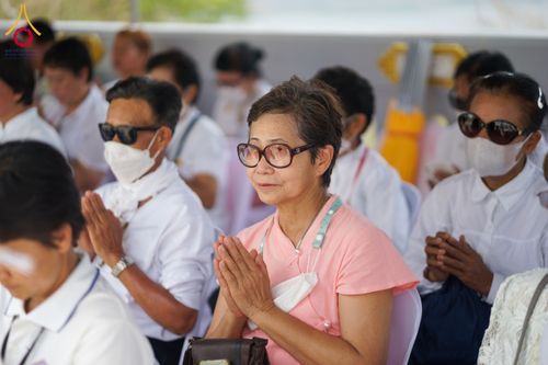 ภาพ No.131448:พิธีอัญเชิญพระบรมสารีริกธาตุ และองค์พระพุทธรัตนกายสิทธิ์ ติดตั้งองค์พระเจดีย์จตุรทิศ ถวายองค์พระเจดีย์ ลานธรรมและกำแพงแก้ว ถวายเป็นพุทธบูชา น้อมถวายบูชาธรรมหลวงพ่ออายุวัฒนมงคล ๘๐ พรรษา วันเสาร์ที่ ๑๖ มีนาคม พ.ศ. ๒๕๖๗ ณ วัดเขาพญาปราบ ต.ตะขบ อ.ปักธงชัย จ.น