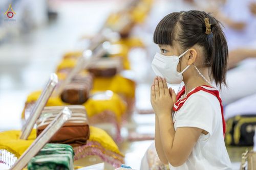 ภาพ No.80522:พิธีถวายทุนสนับสนุนการสร้าง พระไตรปิฎกฉบับธรรมชัย วันเสาร์ที่ 29 เมษายน พ.ศ. 2566 ณ สภาธรรมกายสากล วัดพระธรรมกาย